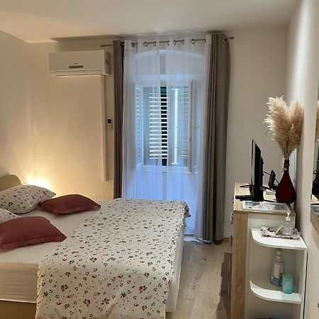 Charming Apartment In Old Town Split Luaran gambar