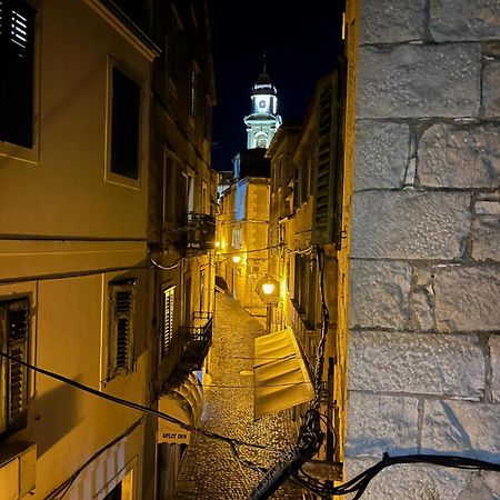 Charming Apartment In Old Town Split Luaran gambar